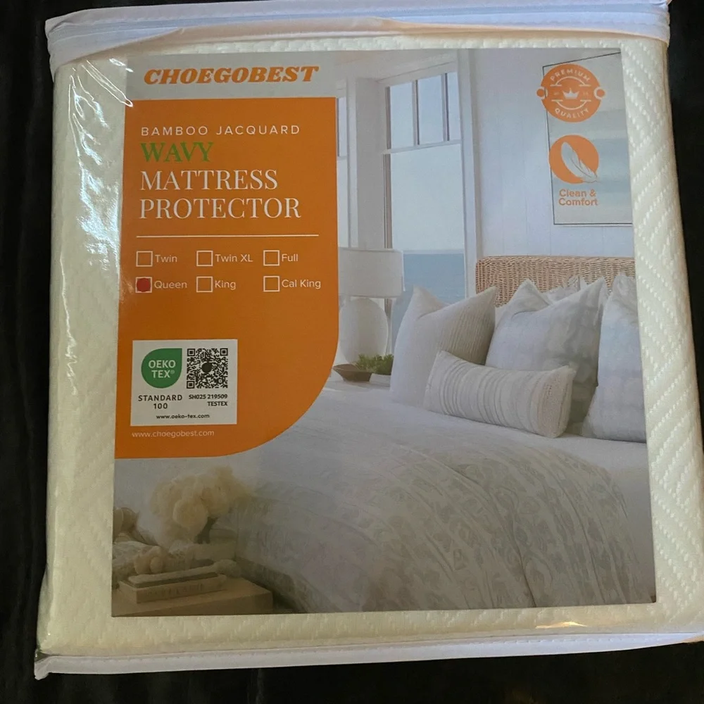 Bamboo Jacquard Mattress Protector - White